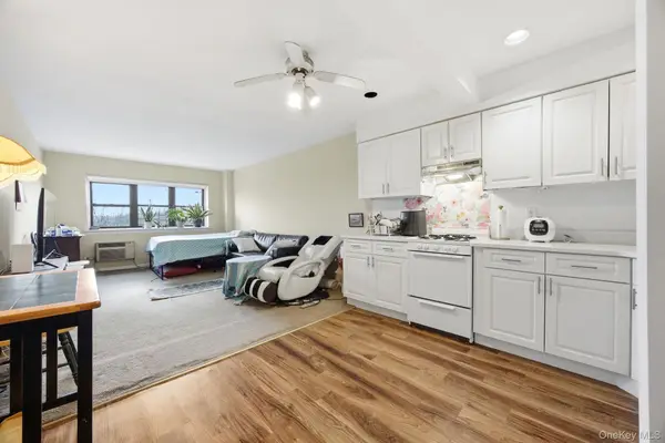 1910 Pelham Parkway S #4E, Bronx, NY 10461