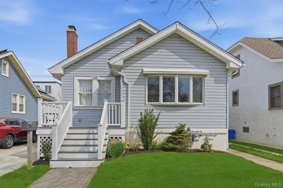 345 W Walnut Street, Long Beach, NY 11561 - #2