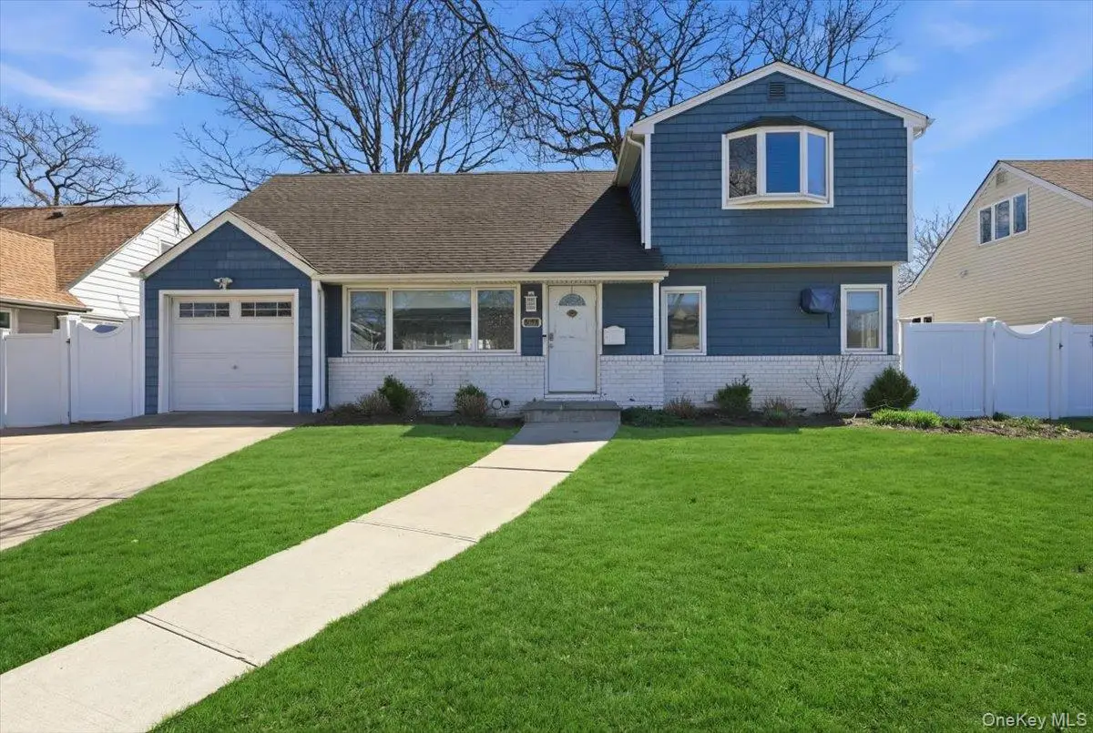 739 Dogwood Avenue, West Hempstead, NY 11552 - #1