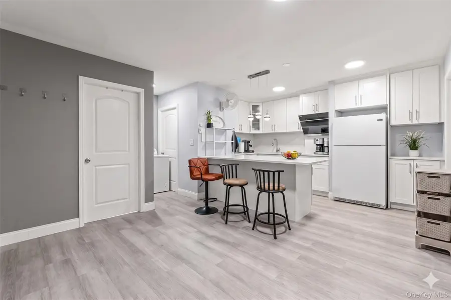 14220 Franklin Avenue #3A, Flushing, NY 11355 - #3