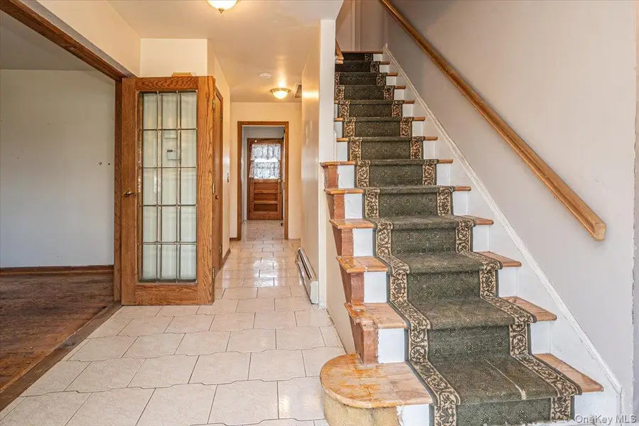 22 Oak Lane, Blue Point, NY 11715 - #3