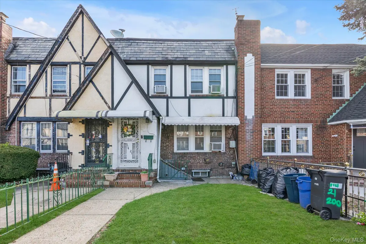 114-21 200th Street, Saint Albans, NY 11412 - #1