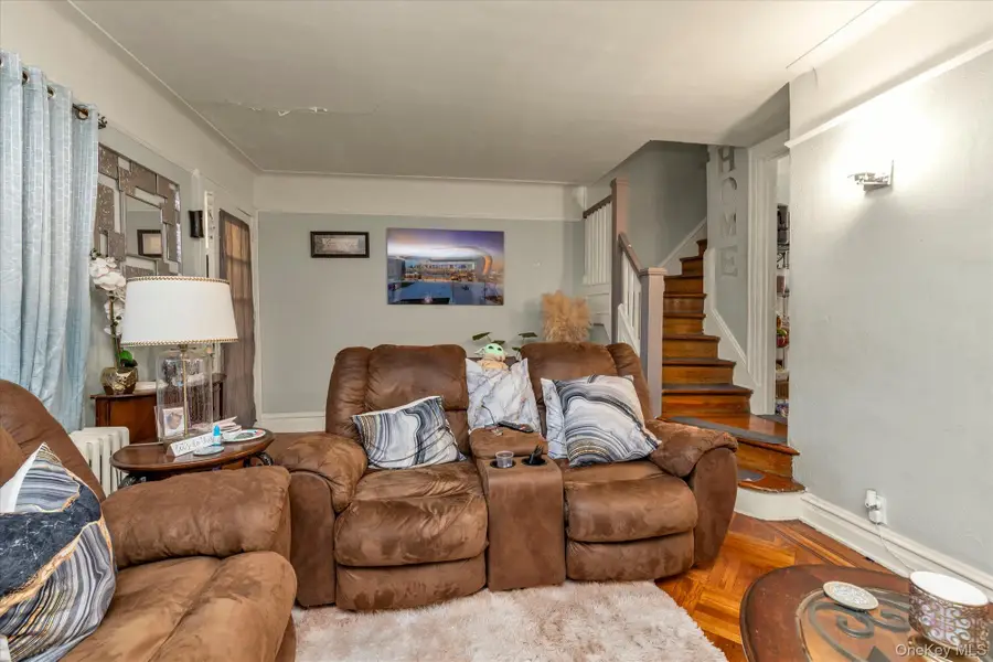 114-21 200th Street, Saint Albans, NY 11412 - #3