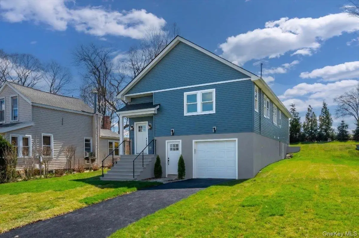 209 Prospect Avenue, White Plains, NY 10607 - #1