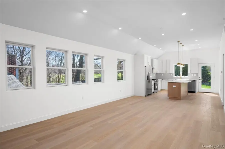 209 Prospect Avenue, White Plains, NY 10607 - #3