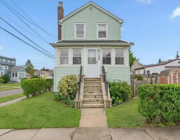 152 Lawson Avenue, East Rockaway, NY 11518