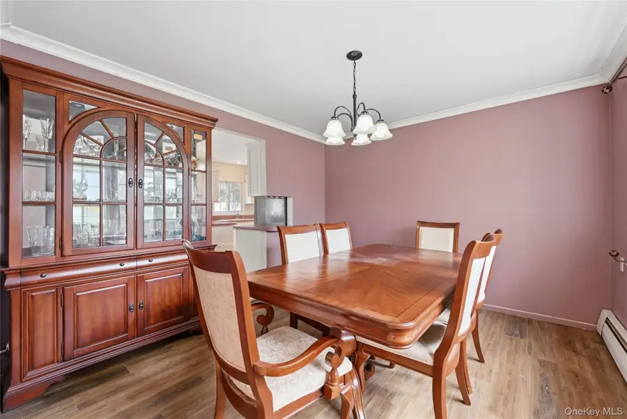 3 Shawmont Lane, Stony Brook, NY 11790 - #3