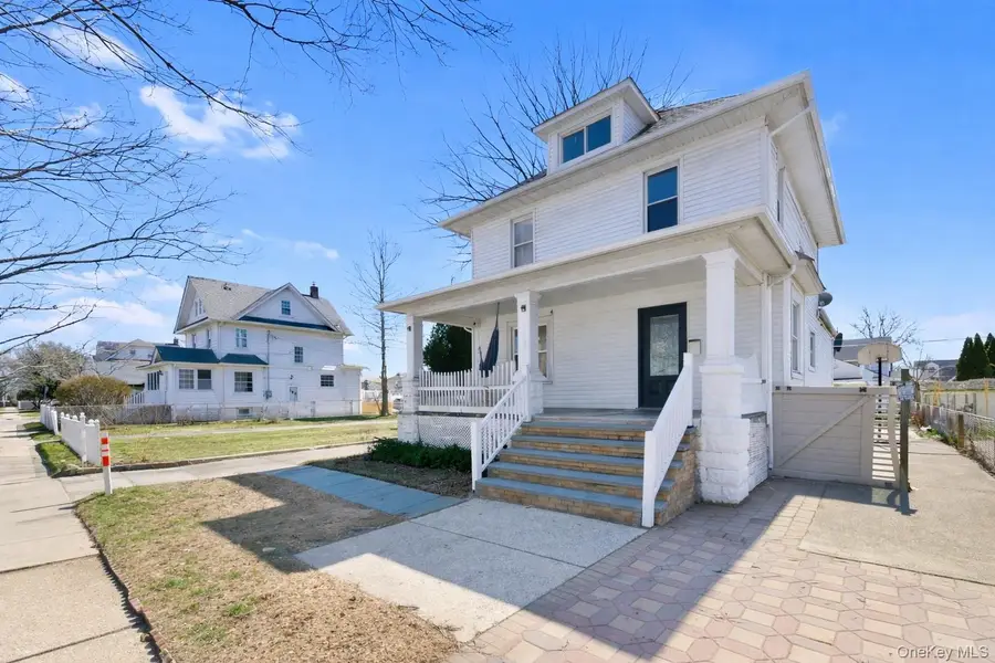 116 Oak Avenue, Hempstead, NY 11550 - #3