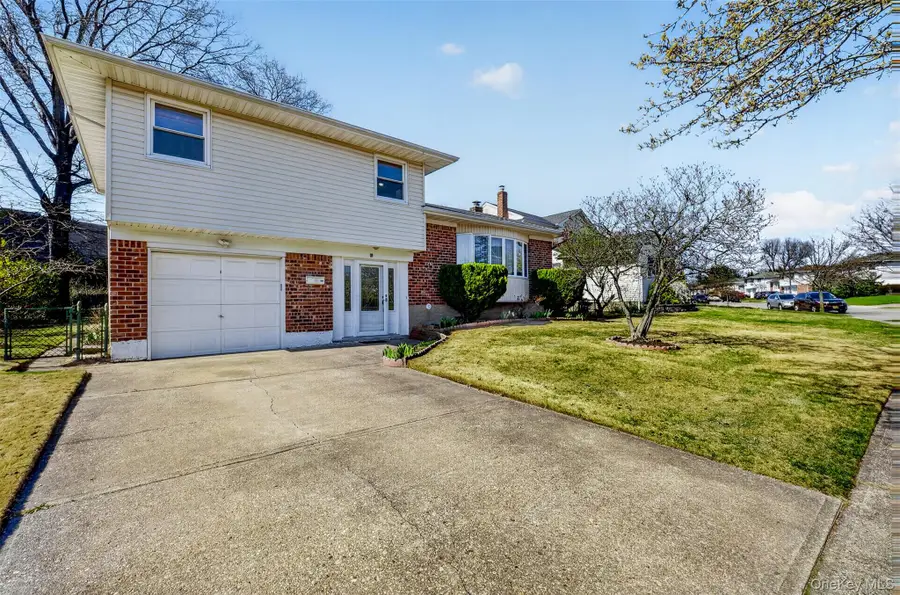 42 Edna Drive, Syosset, NY 11791 - #2