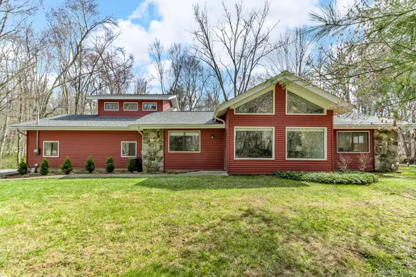 21 Sager Lane, Brewster, NY 10509