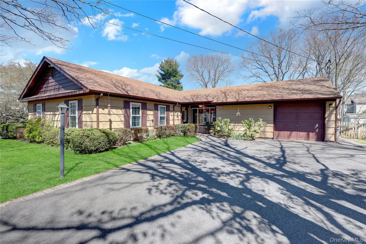 1369 Sycamore Avenue, Bohemia, NY 11716 - #1