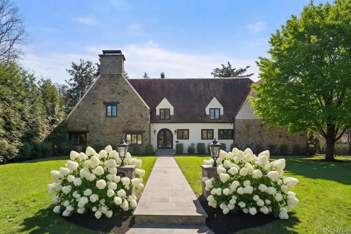 10 Rutland Road, Scarsdale, NY 10583 - #1