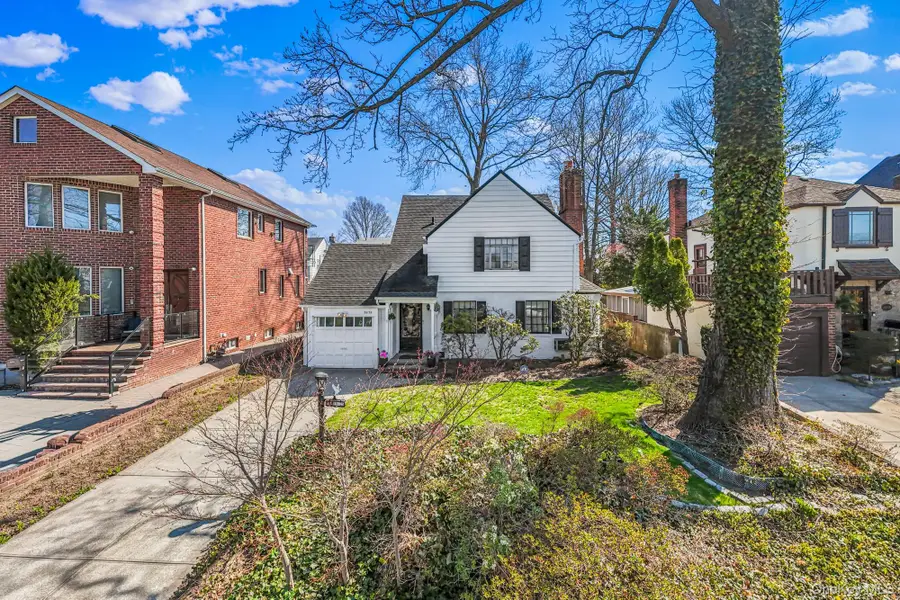 85-25 213th Street, Queens Village, NY 11427 - #2