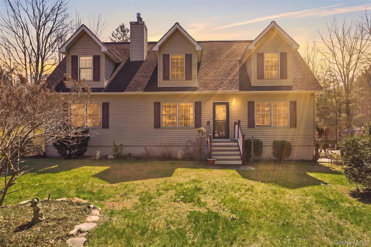 944 Us Route 209, Cuddebackville, NY 12729 - #1