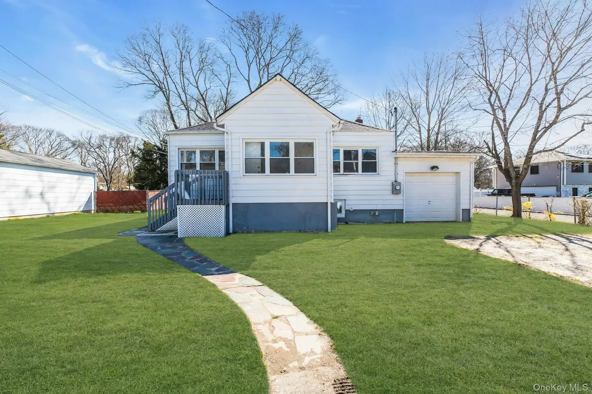 37 Saint Nicholas Avenue, Lake Grove, NY 11755 - #1