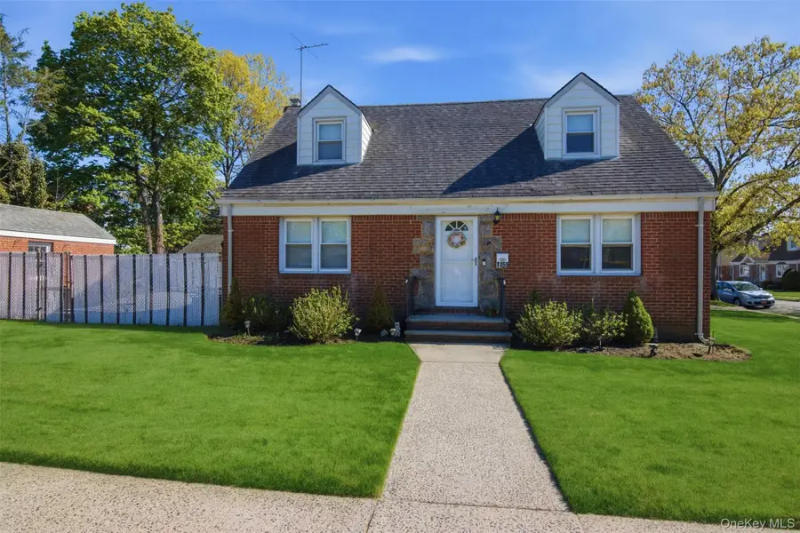 1155 Delmar Avenue, Franklin Square, NY 11010 - #2