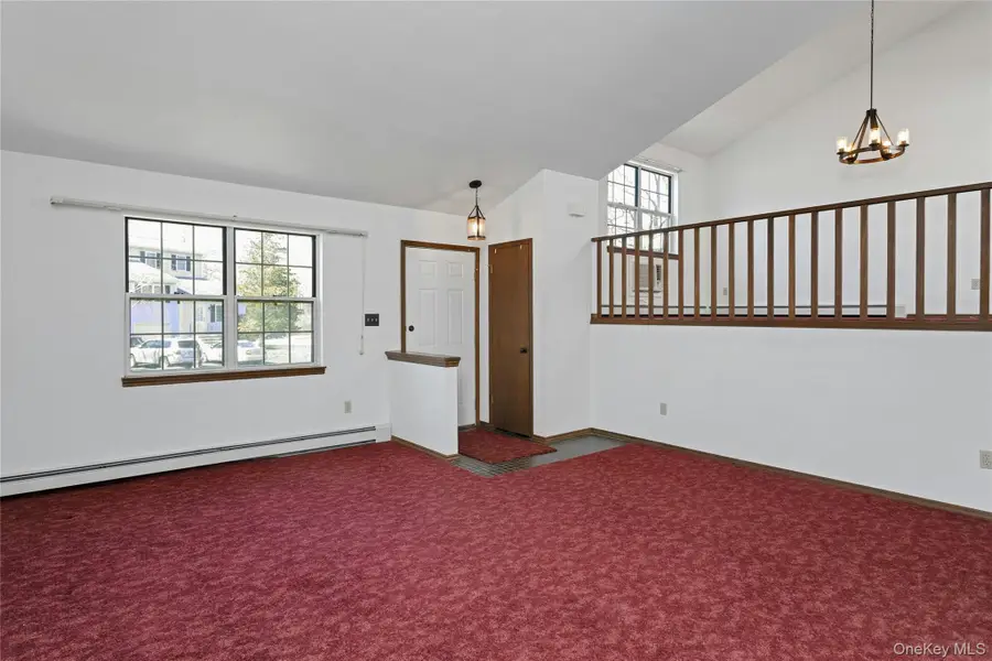 6 Elm Court, Fishkill, NY 12524 - #2