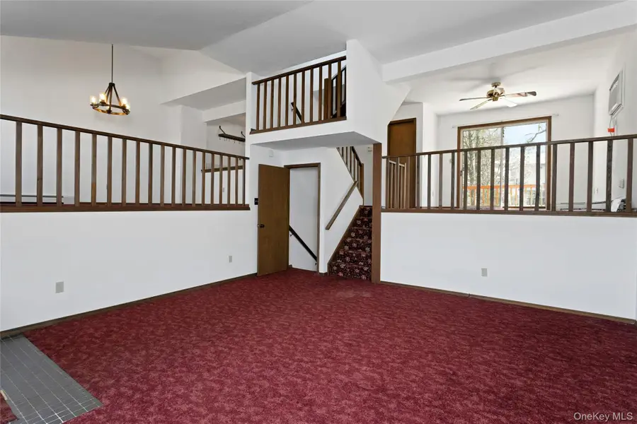 6 Elm Court, Fishkill, NY 12524 - #3