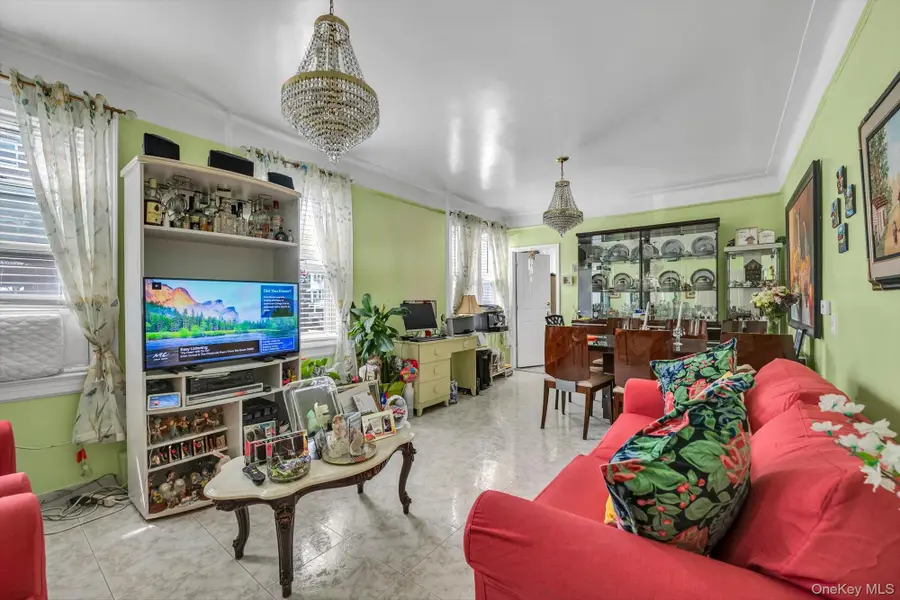 87-02 55th Road, Elmhurst, NY 11373 - #3