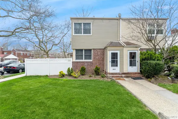 69-62 199th Street, Fresh Meadows, NY 11365