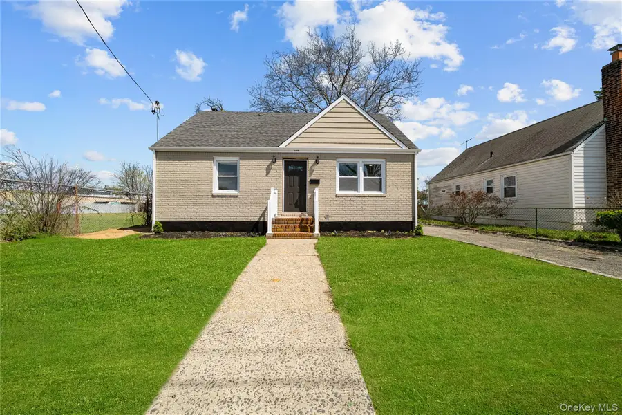 709 Nostrand Avenue, Uniondale, NY 11553 - #3