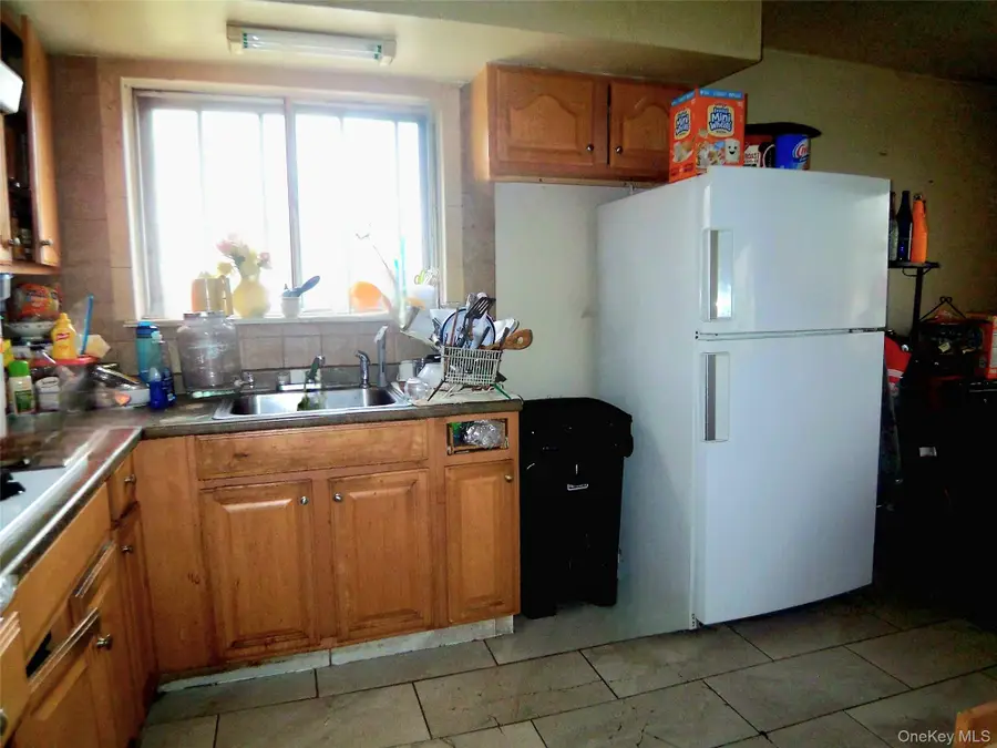 10 Teramar Way, White Plains, NY 10607 - #3