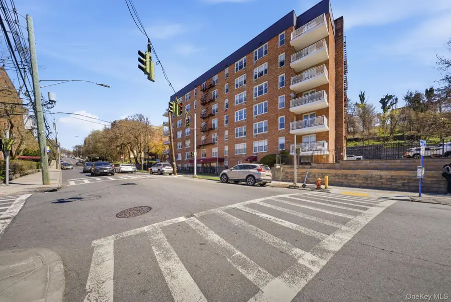 250 N Broadway #5B, Yonkers, NY 10701 - #2