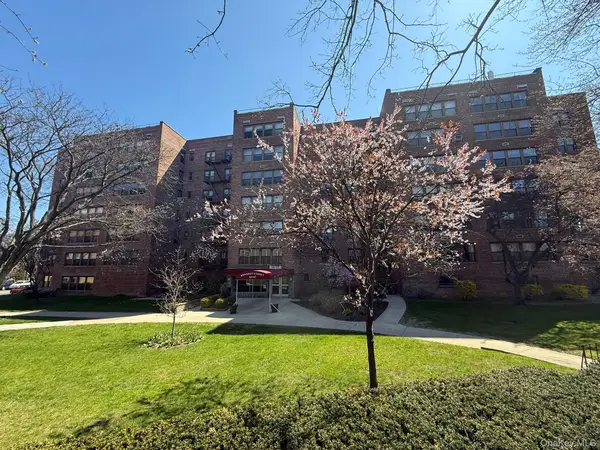 18-75 Corporal Kennedy Street #4A, Bayside, NY 11360