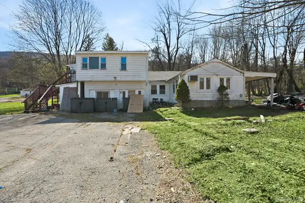 26 Weitz Road, Hopewell Junction, NY 12533