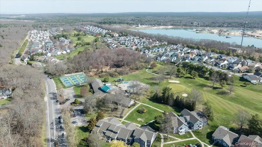 6 Robert Lane, Middle Island, NY 11953 - #3