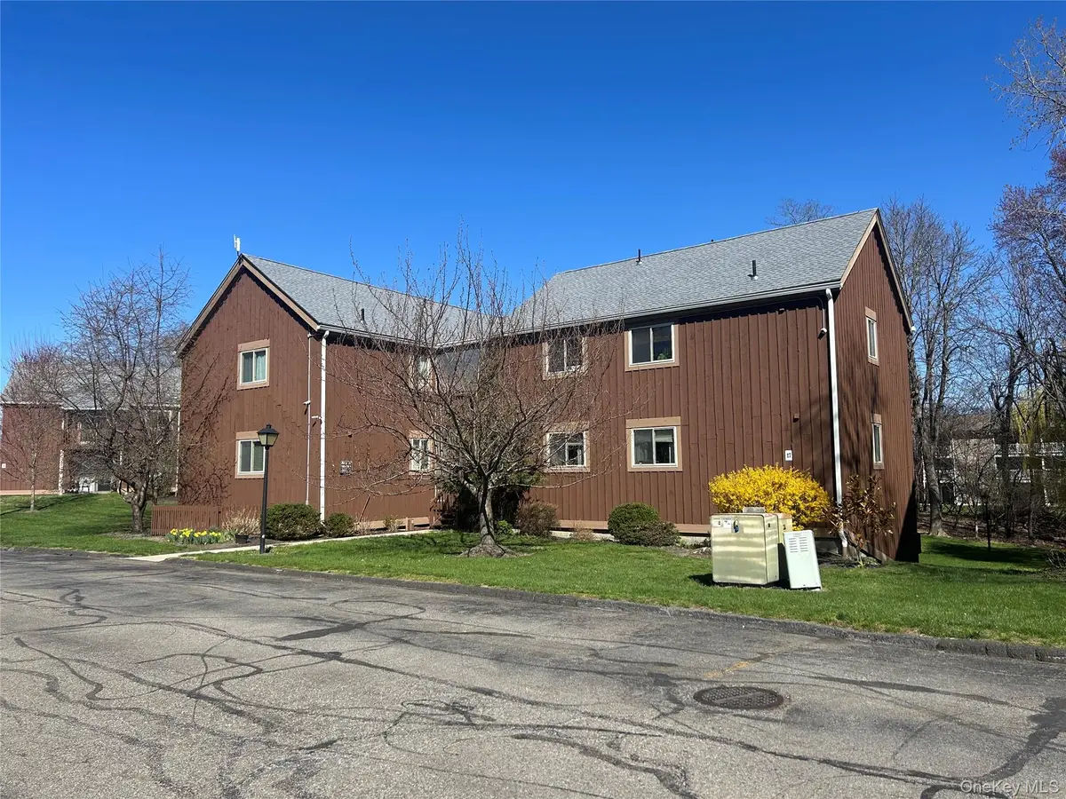 133 Sterling Street #133, Fishkill, NY 10508 - #1