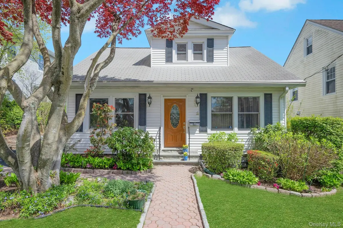 35 Chase Avenue, White Plains, NY 10606 - #1