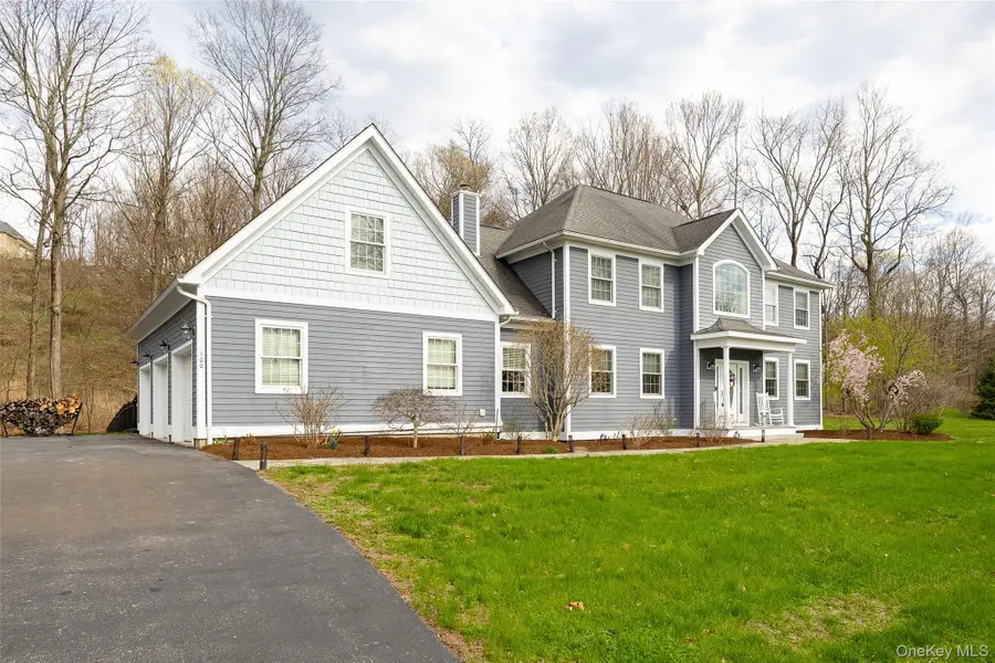 100 Huyler Drive, Hyde Park, NY 12538 - #2