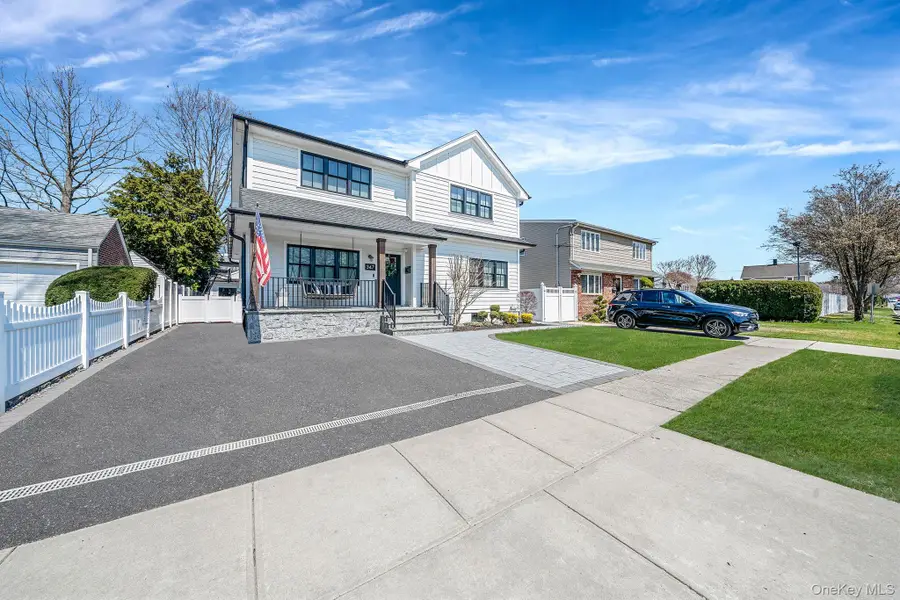 347 Broadway, Carle Place, NY 11514 - #2