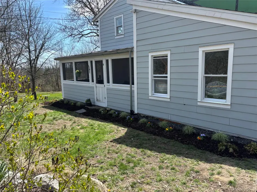 906 Albany Post Road, New Paltz, NY 12561 - #2