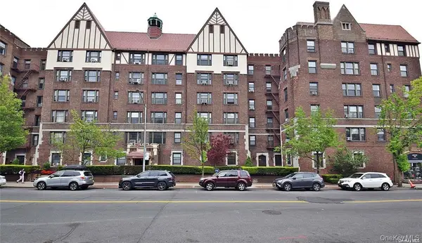 109-14 Ascan Avenue #1K, Forest Hills, NY 11375