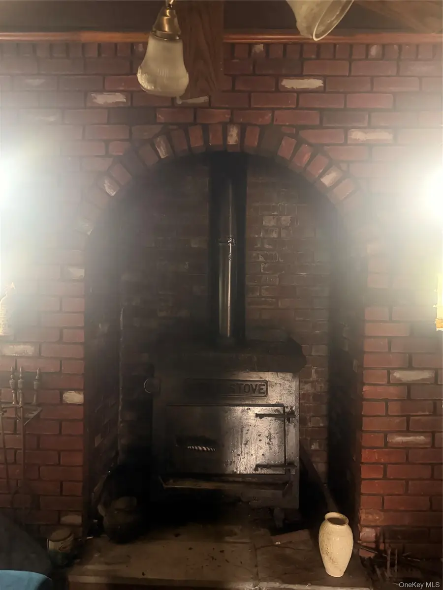 99 Brooklyn Avenue, West Babylon, NY 11704 - #2