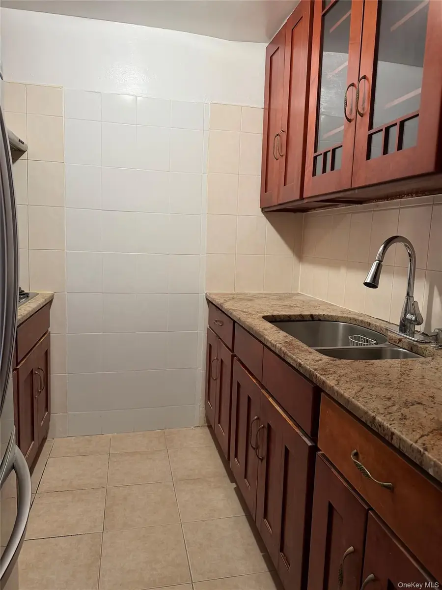 86-04 Grand Ave #2D, Elmhurst, NY 11373 - #3