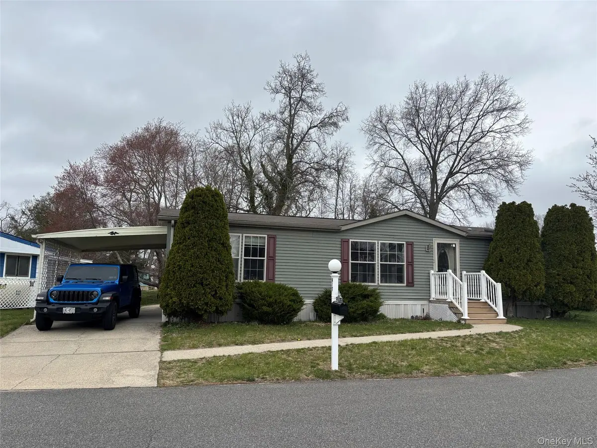 1661 Old Country Road #417, Riverhead, NY 11901 - #1