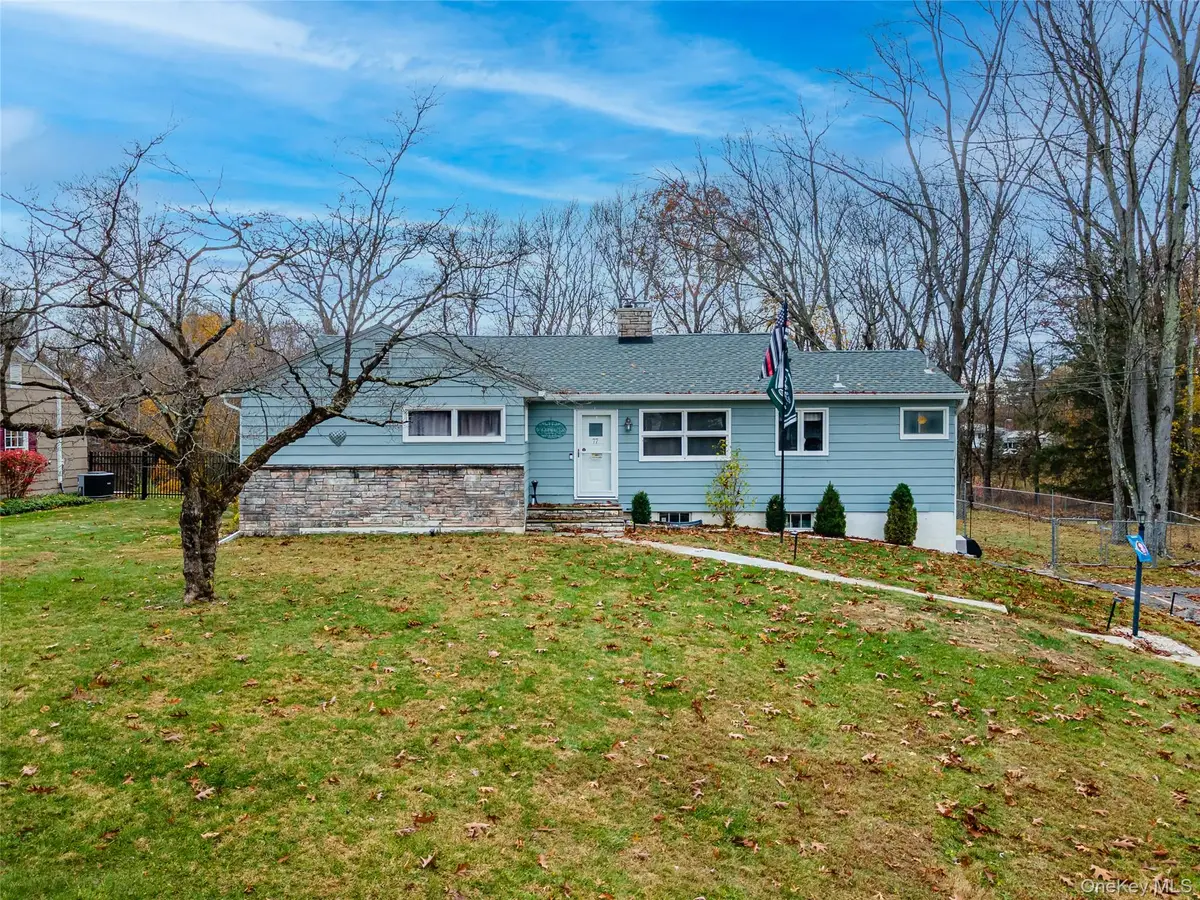 77 Colburn Drive, Poughkeepsie, NY 12603 - #1