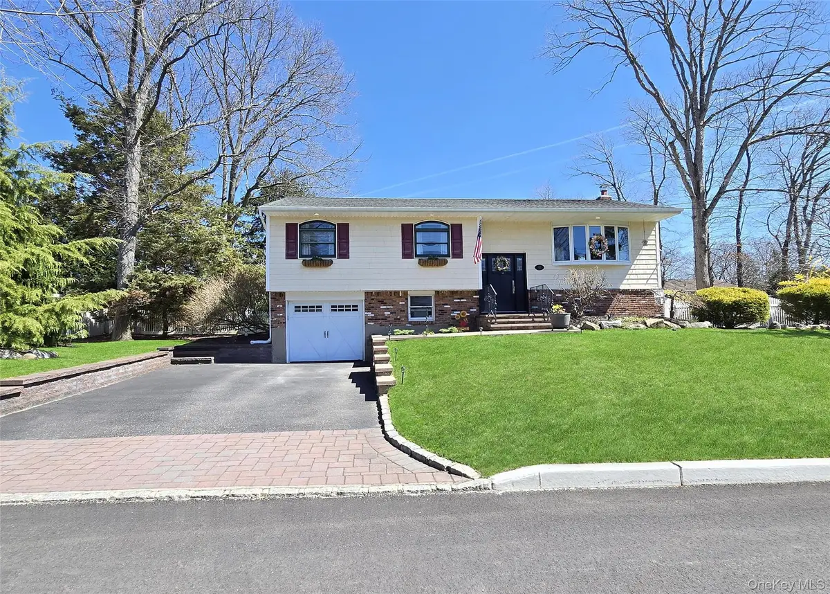 153 Jackson Avenue S, Saint James, NY 11780 - #1