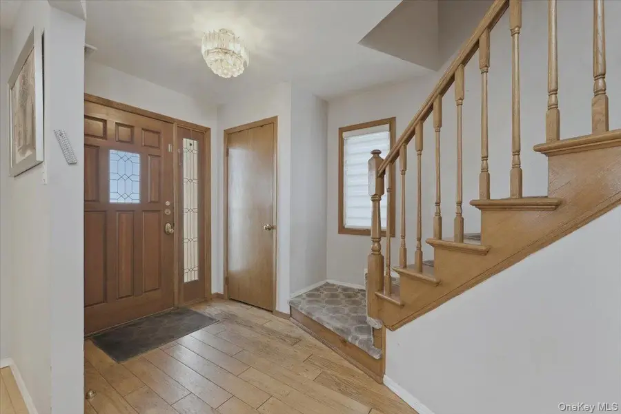 151 Wanser, Inwood, NY 11096 - #2