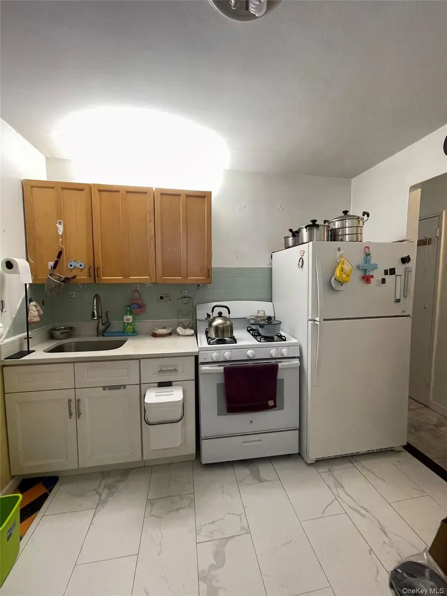 8720 175th Street #6J, Jamaica, NY 11432 - #3