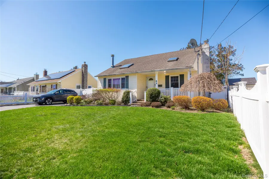 84 Rhoda Avenue, North Babylon, NY 11703 - #3