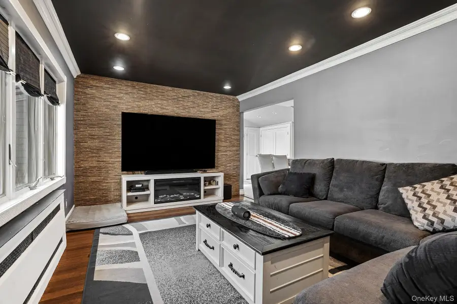 160 Saint Marks Avenue, Freeport, NY 11520 - #3