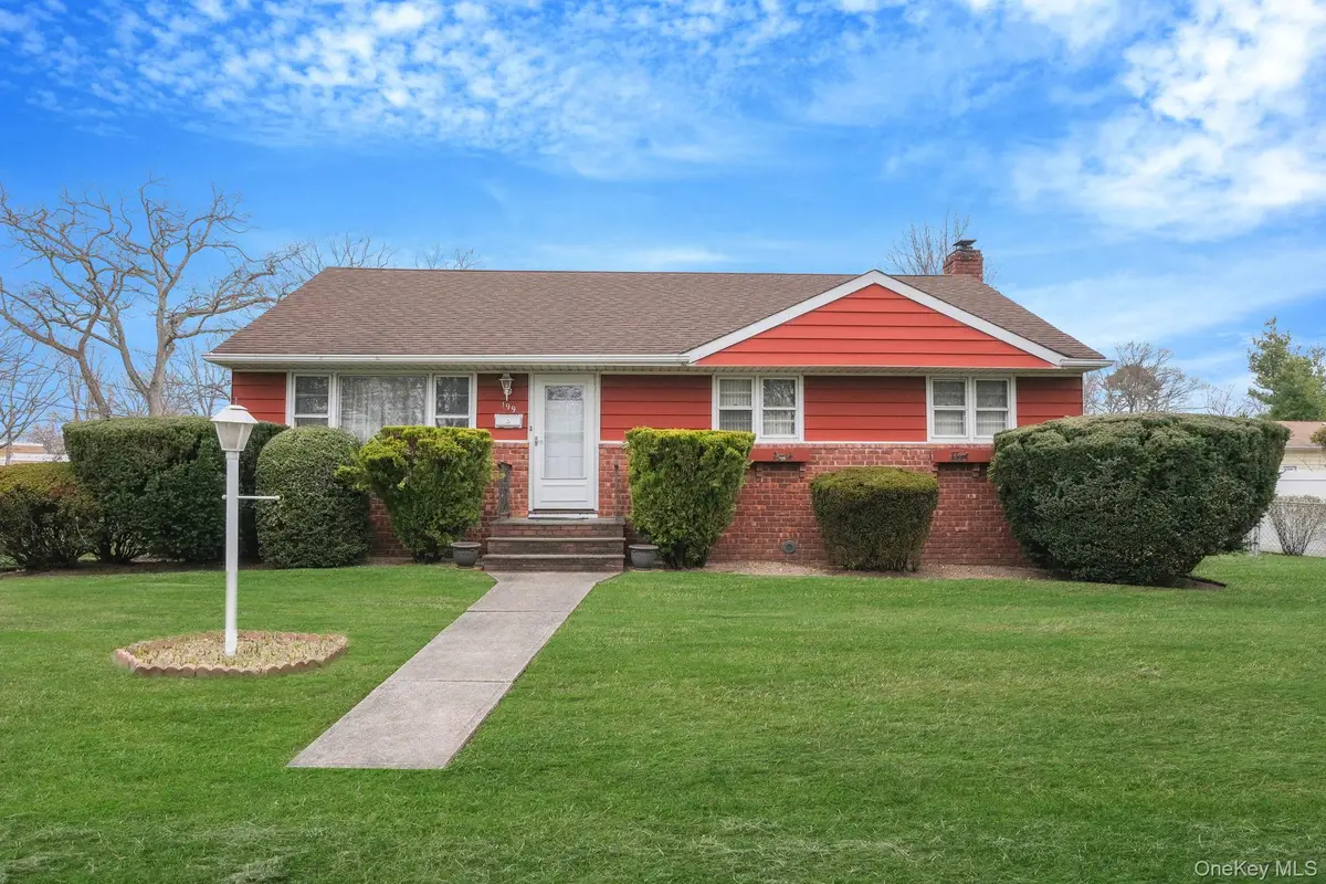 199 Gleeland Street, Deer Park, NY 11729 - #1