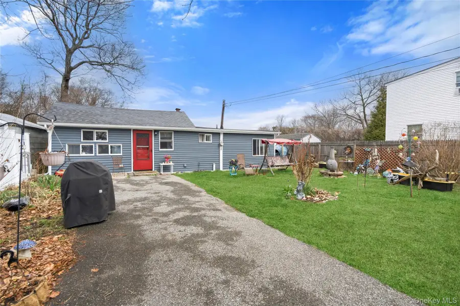 57 Sutton Court, West Islip, NY 11795 - #2