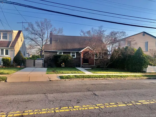 398 Hendrickson Avenue, Valley Stream, NY 11580