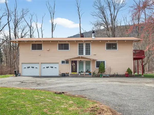 810 Haverstraw Road, Suffern, NY 10901