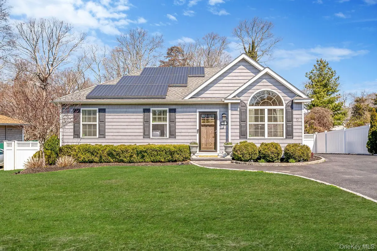 19 Probst Drive, Shirley, NY 11967 - #1